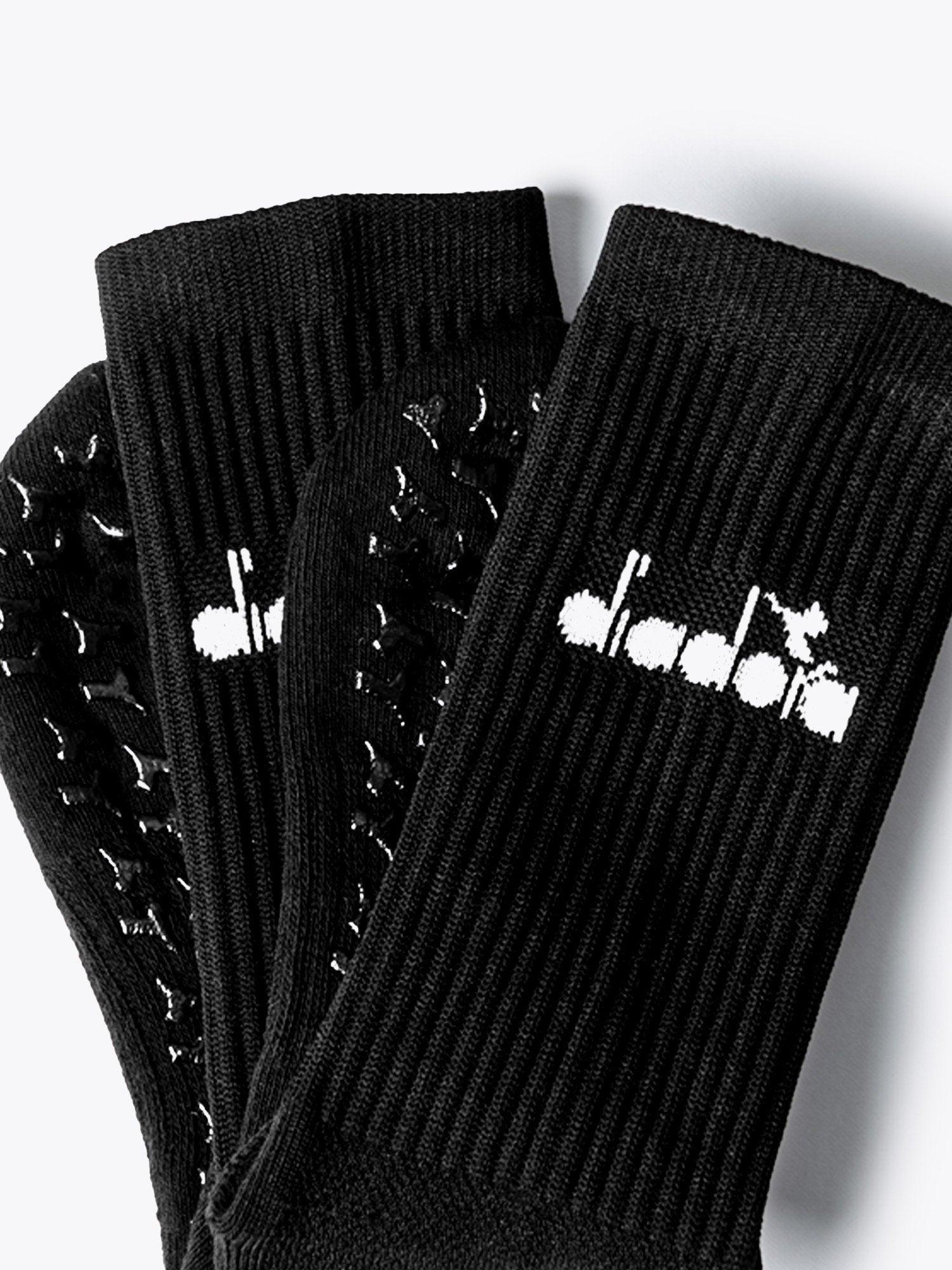 Trazio TRAZIO GRIP SOCK 5 PACK – Diadora South Africa