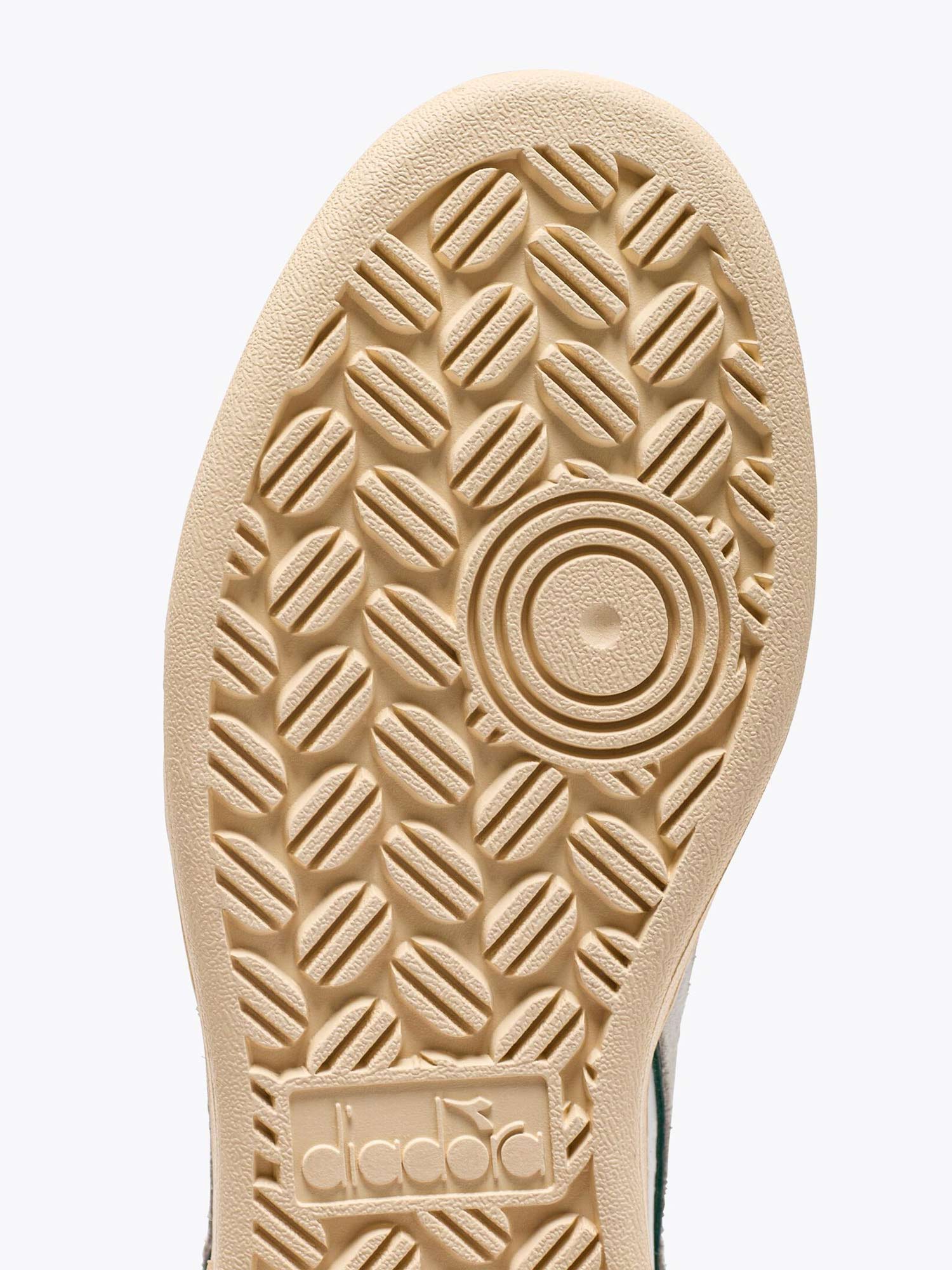 Logo Diadora Storia MAGIC BASKET DEMI CUT SUEDE LEATHER SNEAKER